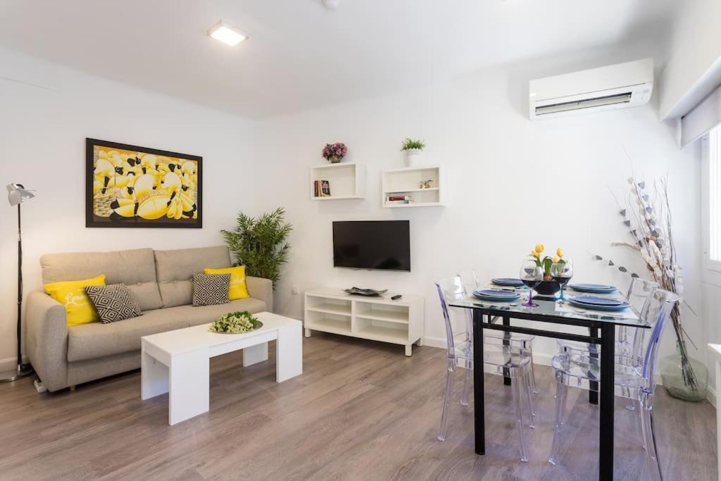 Apartamento Casco Historico , Playa Postiguet อาลิกันเต ภายนอก รูปภาพ